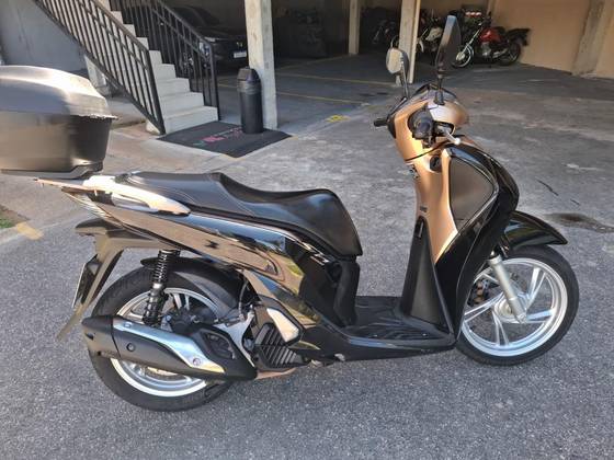 HONDA SH 150i DLX 